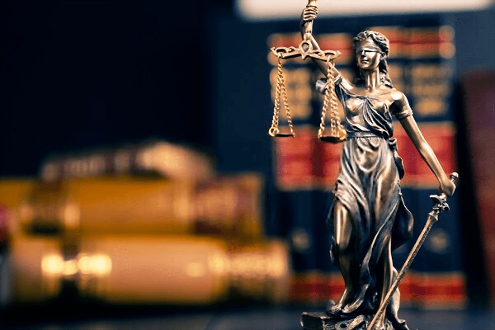 abogado derecho Ecuador confianzza